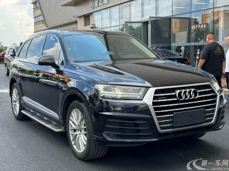 奥迪Q7 45 [进口] 2018款 3.0T 自动 S-Line运动型 