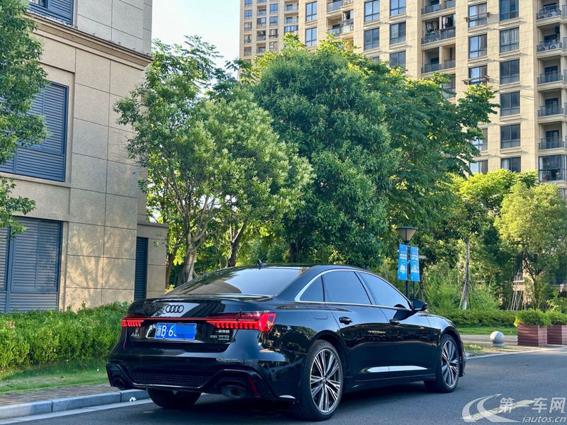 奥迪A6L 45TFSI 2021款 2.0T 自动 尊享致雅型 (国Ⅵ) 