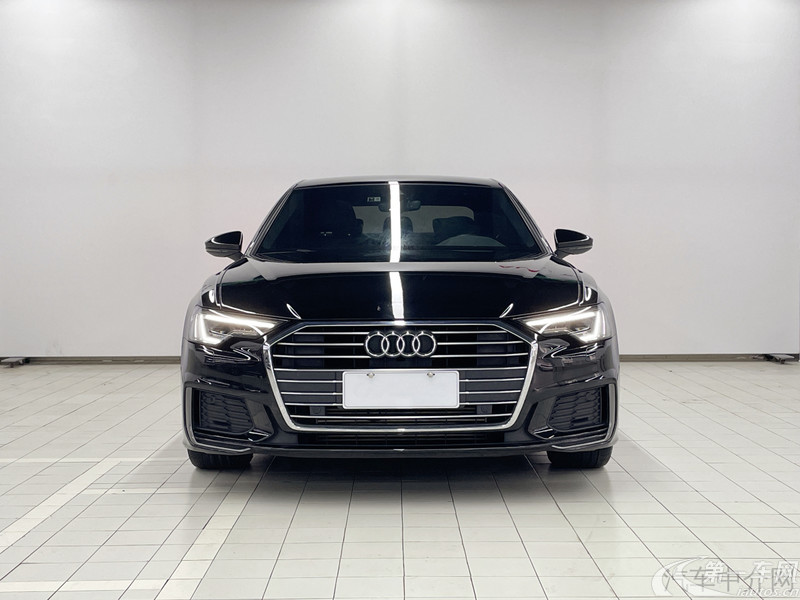 奥迪A6L 45TFSI 2021款 2.0T 自动 臻选动感型 (国Ⅵ) 