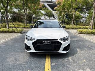 奥迪A4L 40TFSI 