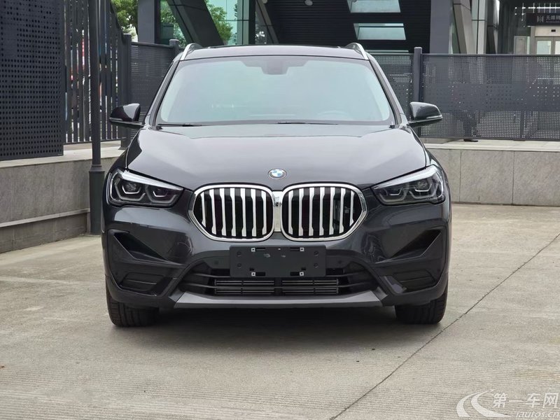 宝马X1 xDrive25Li 2022款 2.0T 自动 四驱 汽油 尊享型 (国Ⅵ) 