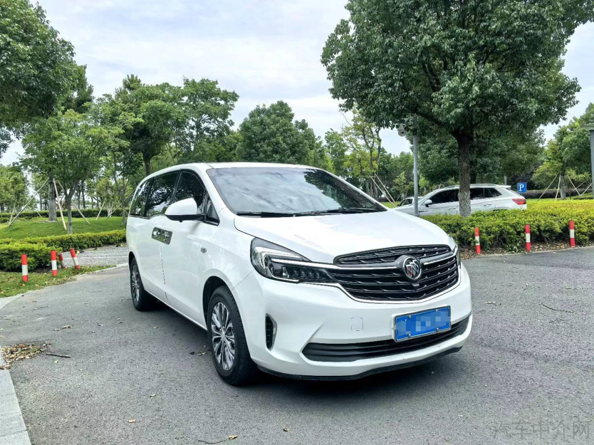 别克GL8 2018款 2.0T 自动 7座 28T尊贵型 价格0万 