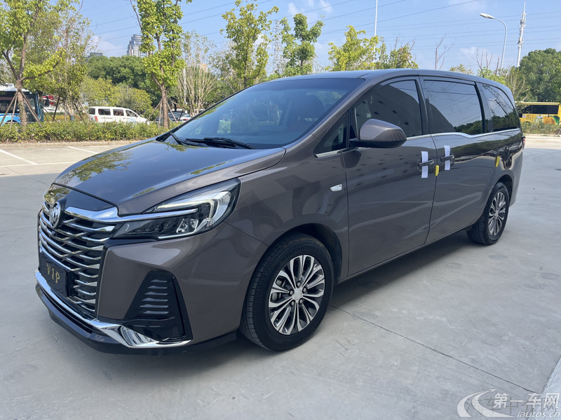 别克GL8 2023款 2.0T 自动 7座 652T舒适型 (国Ⅵ) 