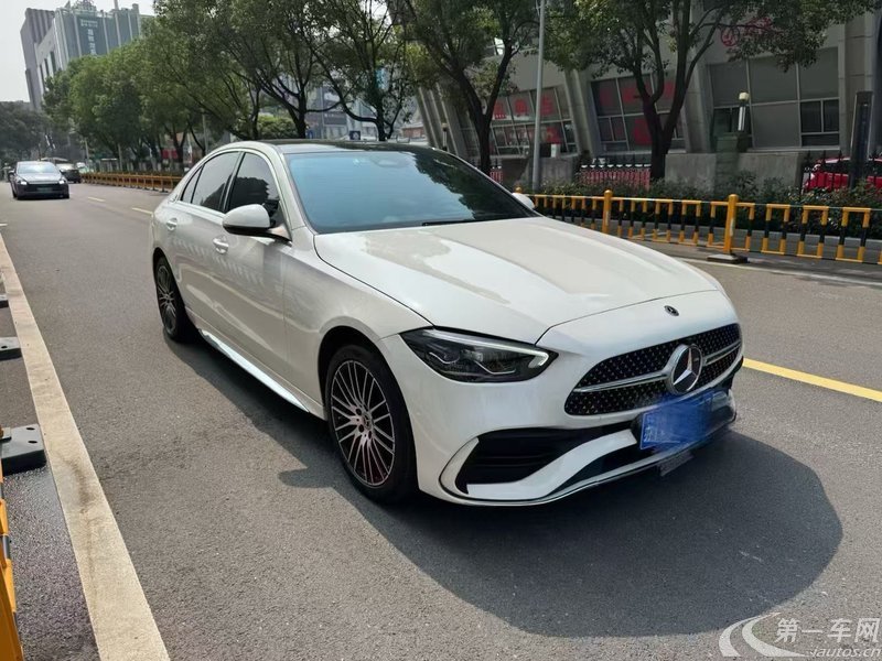 奔驰R级 R320 [进口] 2015款 3.0T 自动 汽油 豪华型 