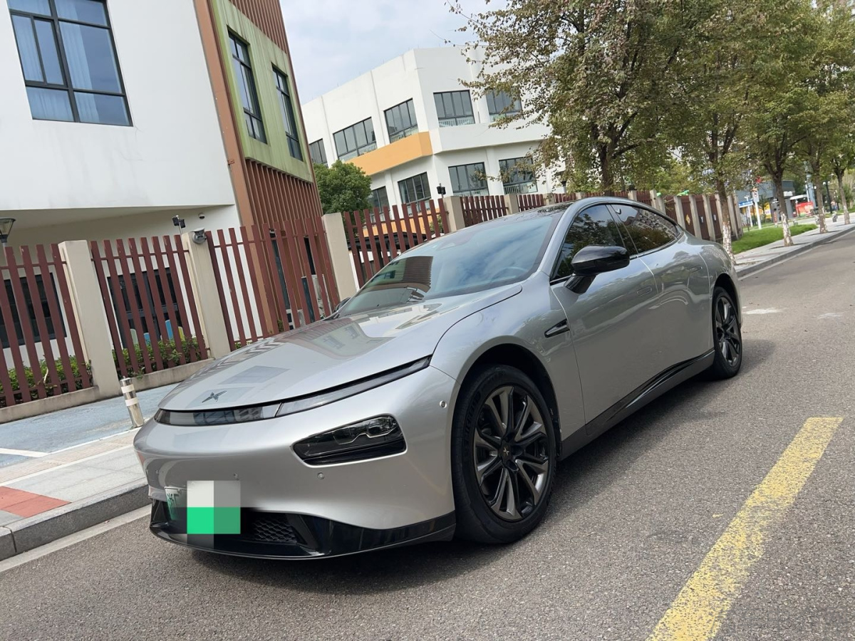 小鹏P7 2022款 自动 670E+ 纯电动价格0万