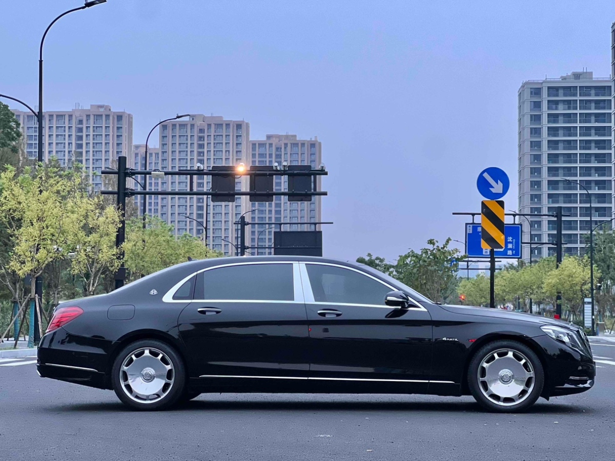 奔驰迈巴赫S级 S400 [进口] 2016款 3.0T 自动价格0万 