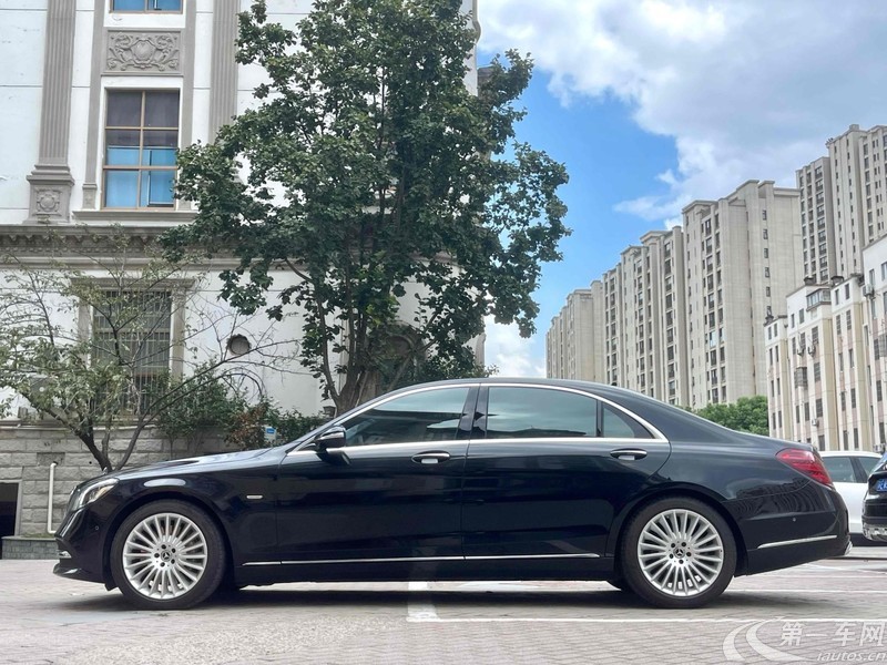 奔驰S级 S350L [进口] 2020款 3.0T 自动 汽油 尊享型臻藏版 