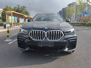 宝马X6 xDrive30i 2.0T 自动 改款M运动套装 