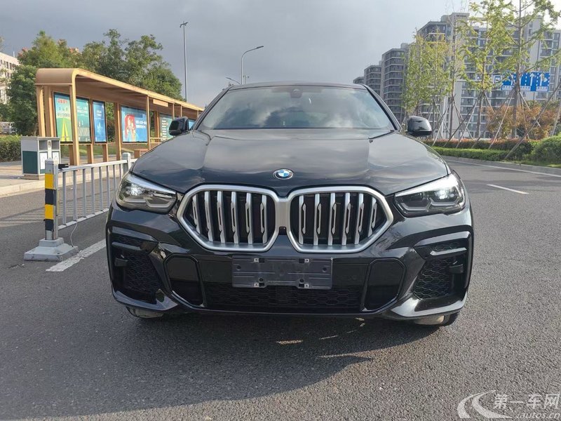 宝马X6 xDrive30i [进口] 2022款 2.0T 自动 四驱 汽油 改款M运动套装 