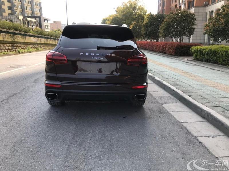 保时捷Cayenne [进口] 2016款 3.0T 自动 四驱 汽油 Platinum-Edition铂金限量版 