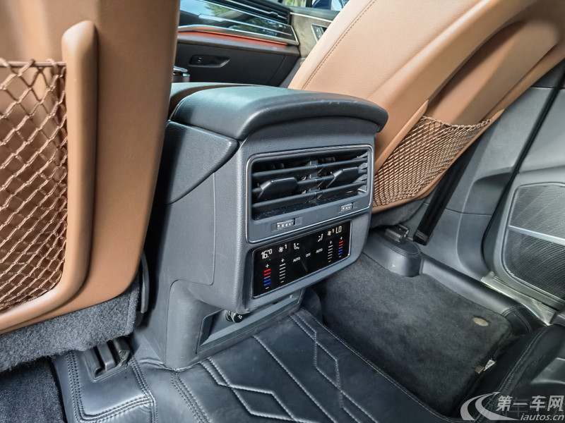 奥迪Q7 55 [进口] 2022款 3.0T 自动 冰雪运动型quattro-S-line 