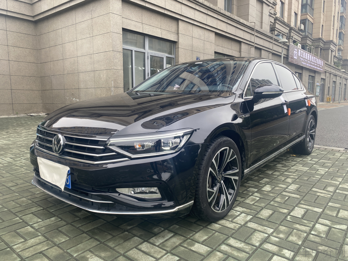 大众迈腾 2021款 2.0T 自动 汽油 330TSI二手车 二手30周年纪念型 价格0万 
