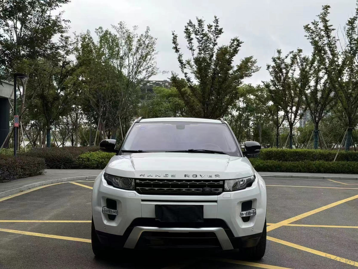 路虎极光 [进口] 2013款 2.0T 自动 四驱 耀致版价格0万 