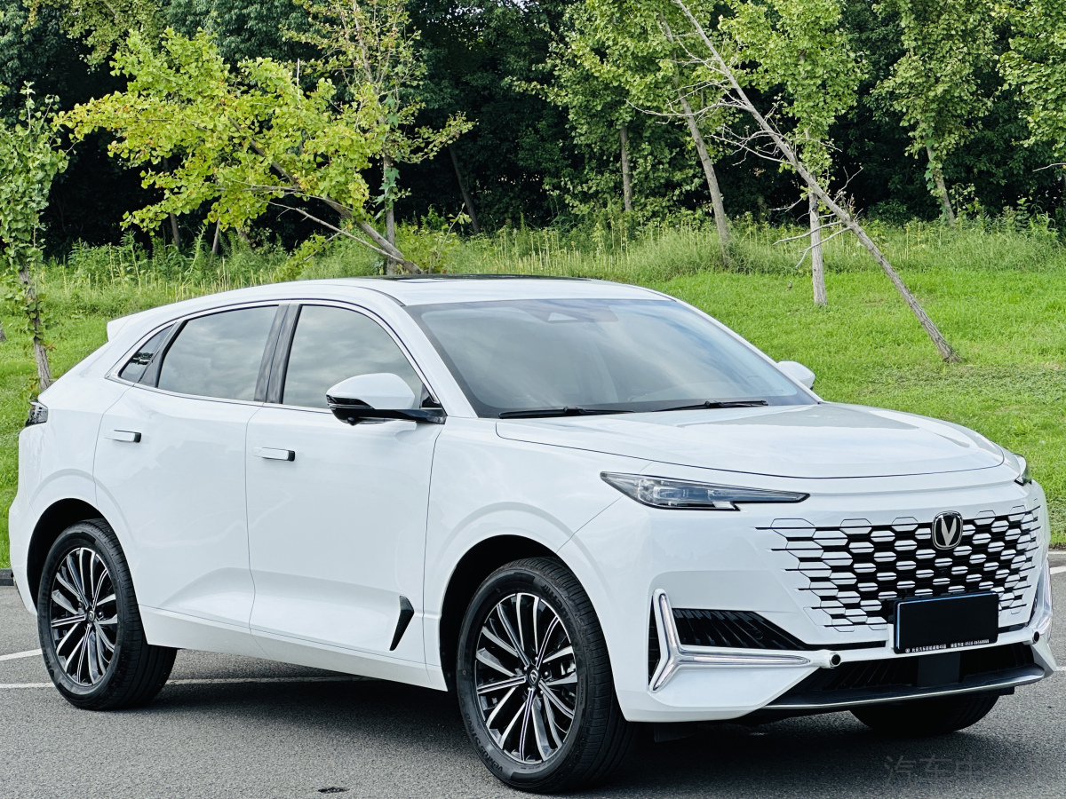 长安UNI二手车 二手K 2024款 2.0T 自动 悦领型 价格0万 