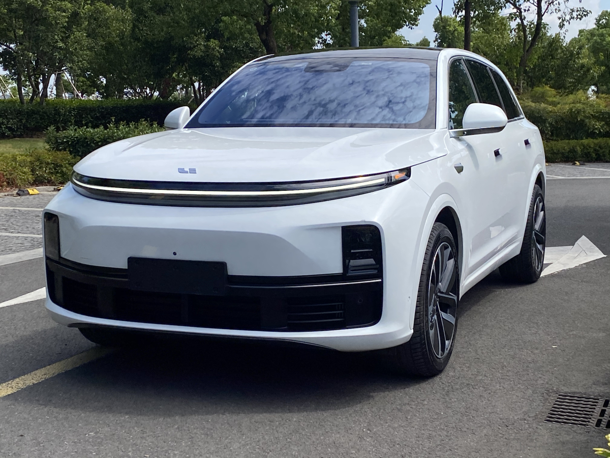 理想L7 2023款 1.5T 自动 Air 价格0万