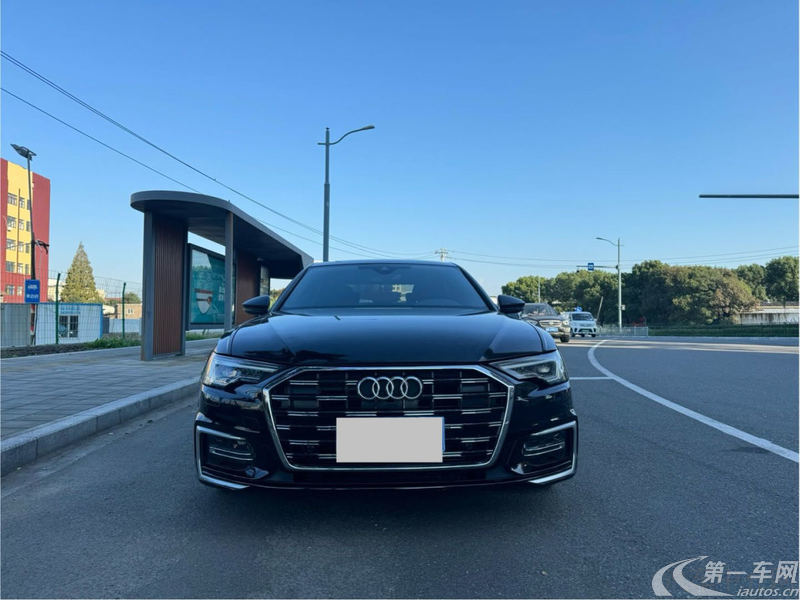 奥迪A6L 40TFSI 2022款 2.0T 自动 改款豪华动感型 (国Ⅵ) 