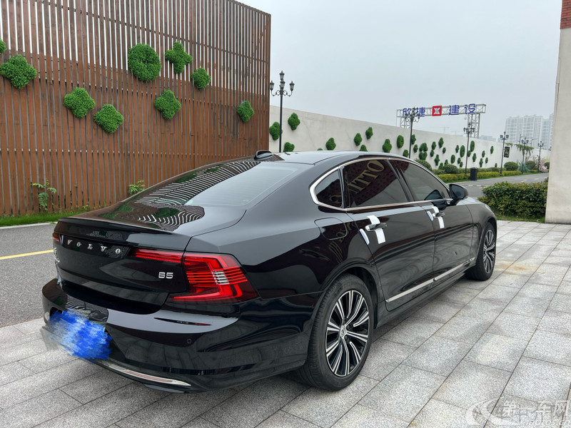 沃尔沃S90 B5 2021款 2.0T 自动 智远豪华版 (国Ⅵ) 