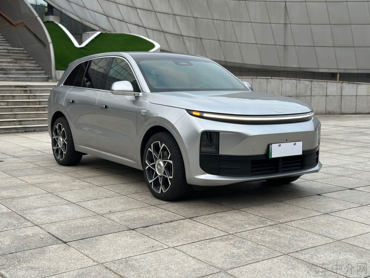 理想L6 2024款 1.5T 自动 Pro 价格0万 