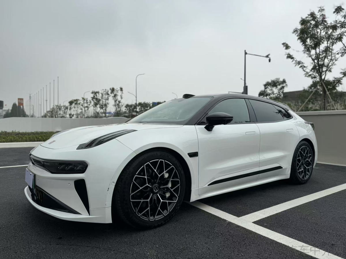 极氪ZEEKR 001 2024款 0.0T 自动 YOU版100kWh价格0万 