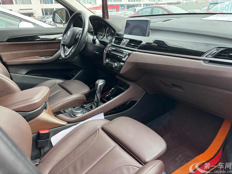 宝马X1 xDrive20Li 2018款 2.0T 自动 四驱 汽油 尊享型 (国Ⅵ) 