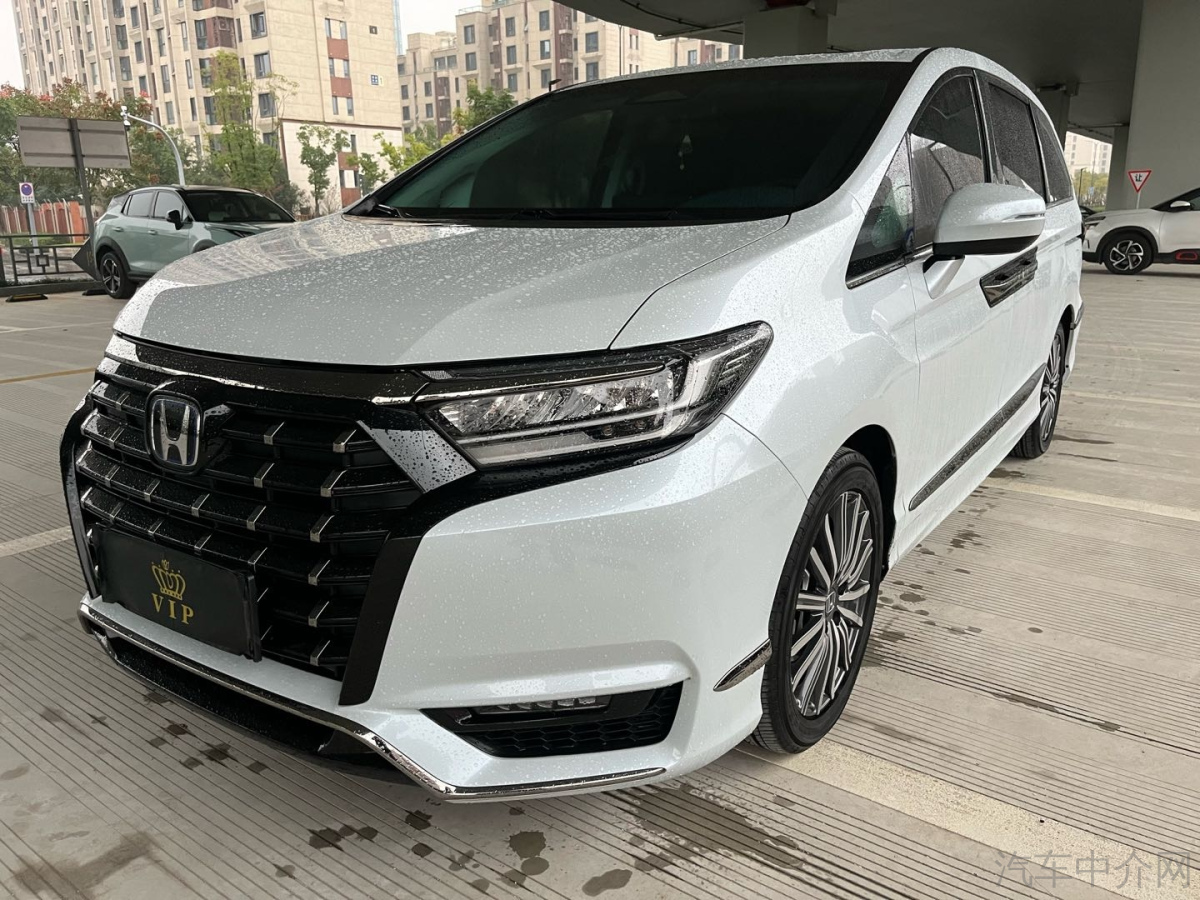 本田艾力绅 2024款 2.0L 自动 7座 豪华版 价格0万