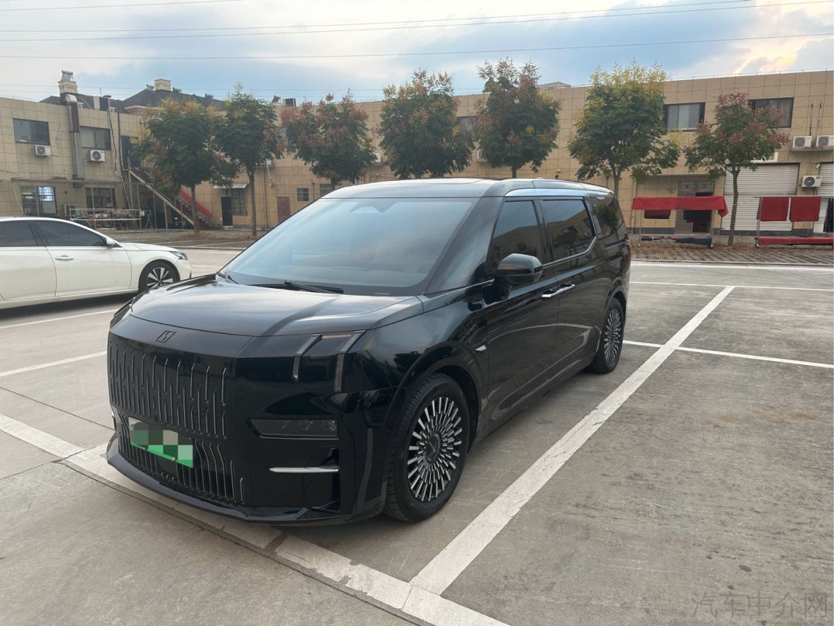 极氪ZEEKR 009 2022款 0.0T 自动 ME版价格0万