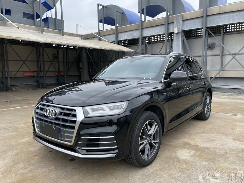 奥迪Q5L 45TFSI 2020款 2.0T 自动 尊享时尚型 (国Ⅵ) 