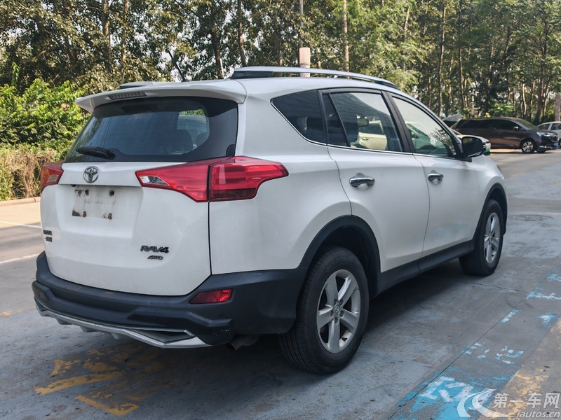 丰田RAV4 2015款 2.5L 自动 四驱 精英版 (国Ⅴ) 