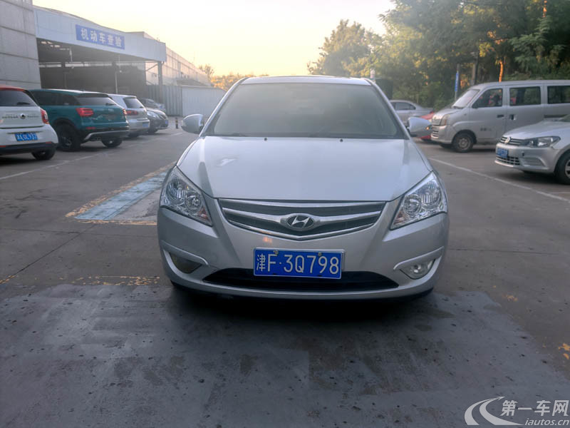 现代悦动 2010款 1.6L 自动 豪华型 (国Ⅲ带OBD) 