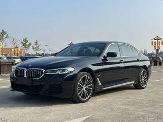 宝马5系 530Li 2.0T 自动 改款领先型M运动套装 