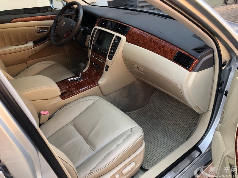 丰田皇冠 2005款 3.0L 自动 Royal-E真皮版 (国Ⅱ) 
