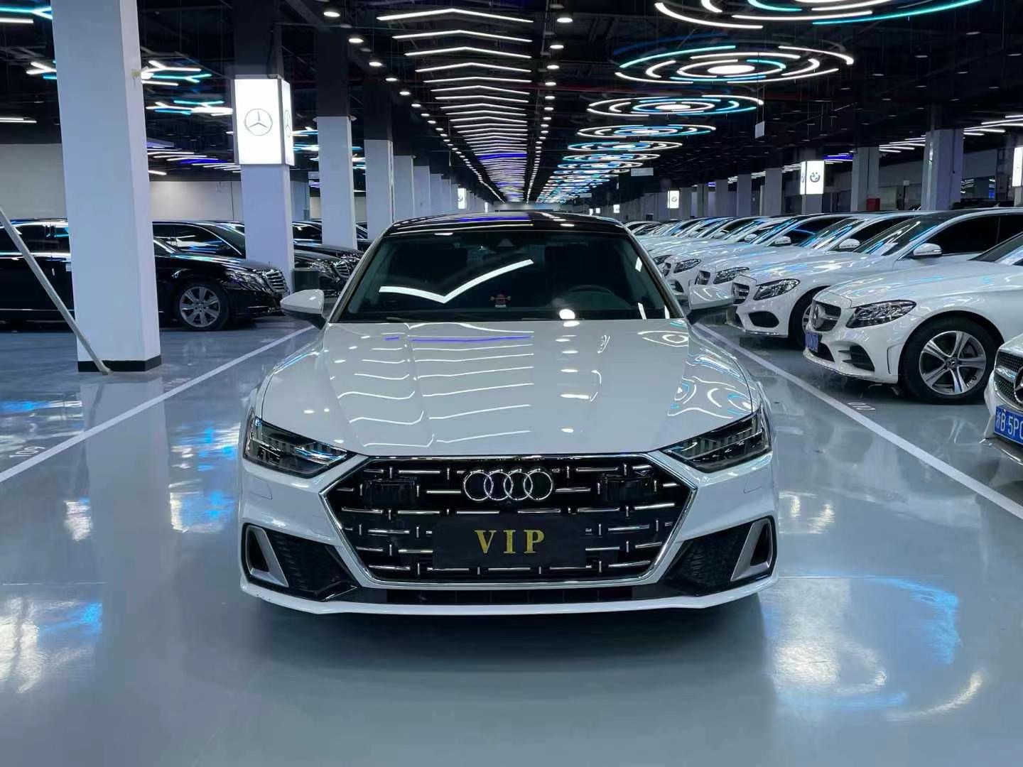 奥迪A7L 45TFSI 2023款 2.0T 自动 S二手车 二手line影武士版 价格0万 