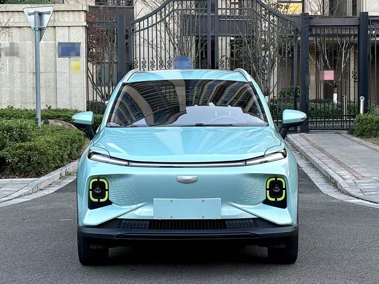吉利几何E 2022款 0.0T 自动 401KM霹雳虎价格0万 