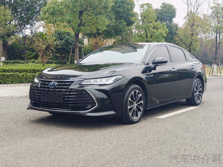 丰田亚洲龙 双擎 2023款 2.5L 自动 豪华版 价格0万
