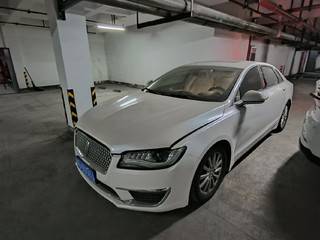 林肯MKZ 2.0L 