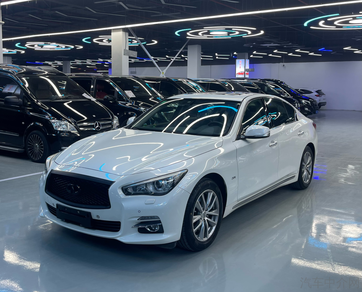 英菲尼迪Q50L 2015款 2.0T 自动 豪华版 价格0万