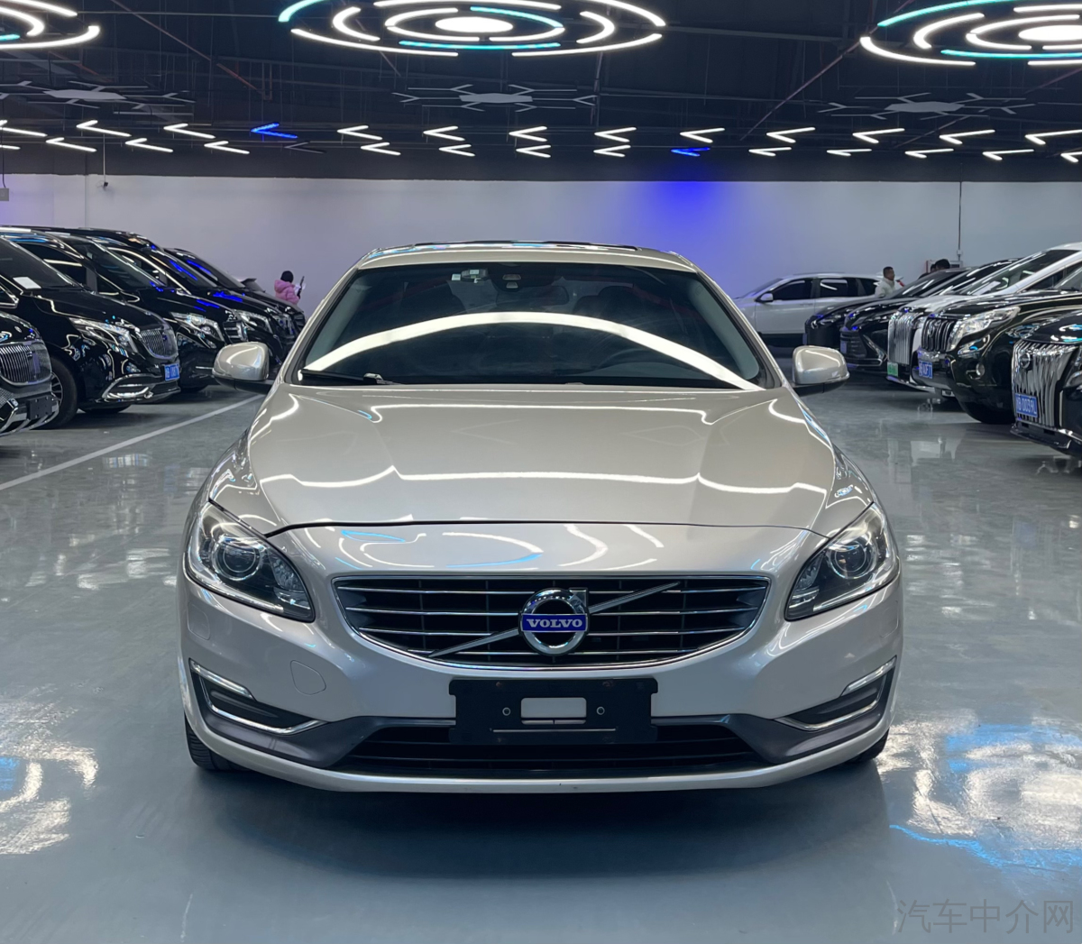 沃尔沃S60L T3 2016款 1.5T 自动 智行版 价格0万 