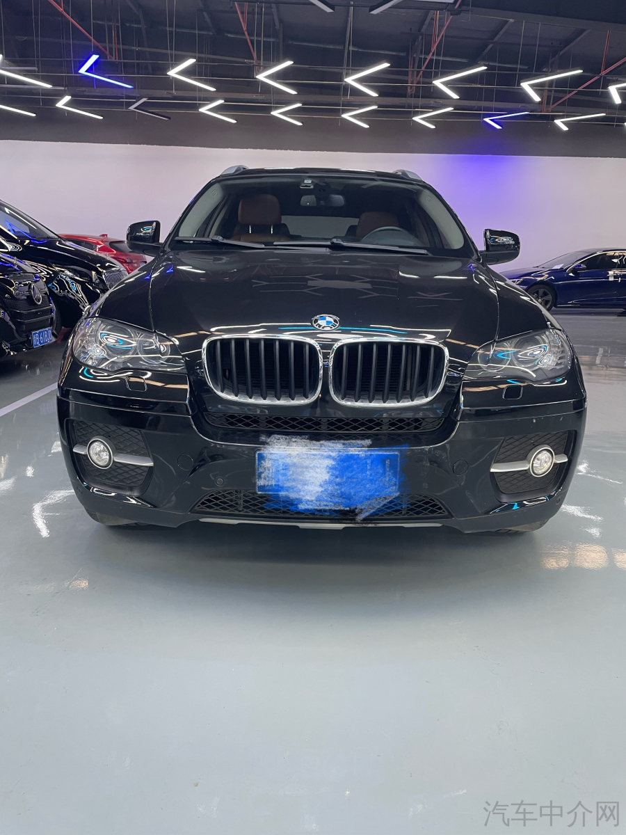 宝马X6 50i [进口] 2009款 4.4T 自动 四驱 汽油 豪华型价格0万 