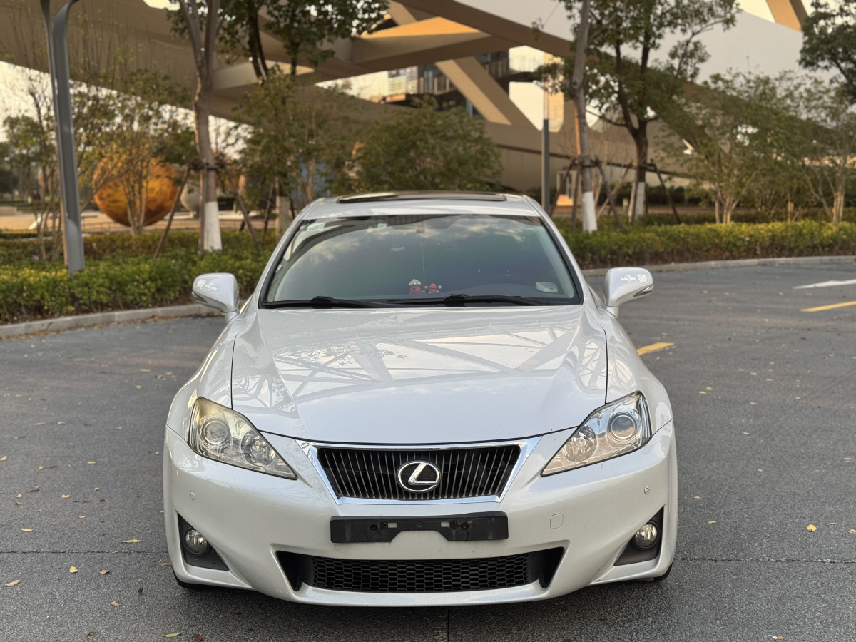 雷克萨斯IS 250 [进口] 2011款 2.5L 自动 汽油 炫动版价格0万 