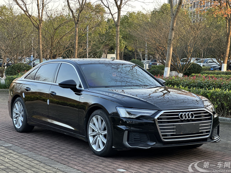 奥迪A6L 45TFSI 2020款 2.0T 自动 臻选动感型 (国Ⅵ) 