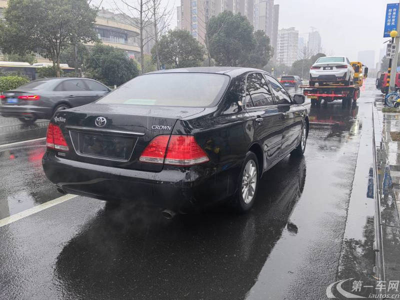 丰田皇冠 2005款 3.0L 自动 Royal (国Ⅲ) 