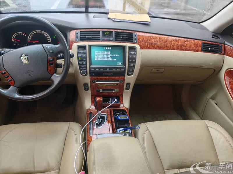 丰田皇冠 2005款 3.0L 自动 Royal (国Ⅲ) 