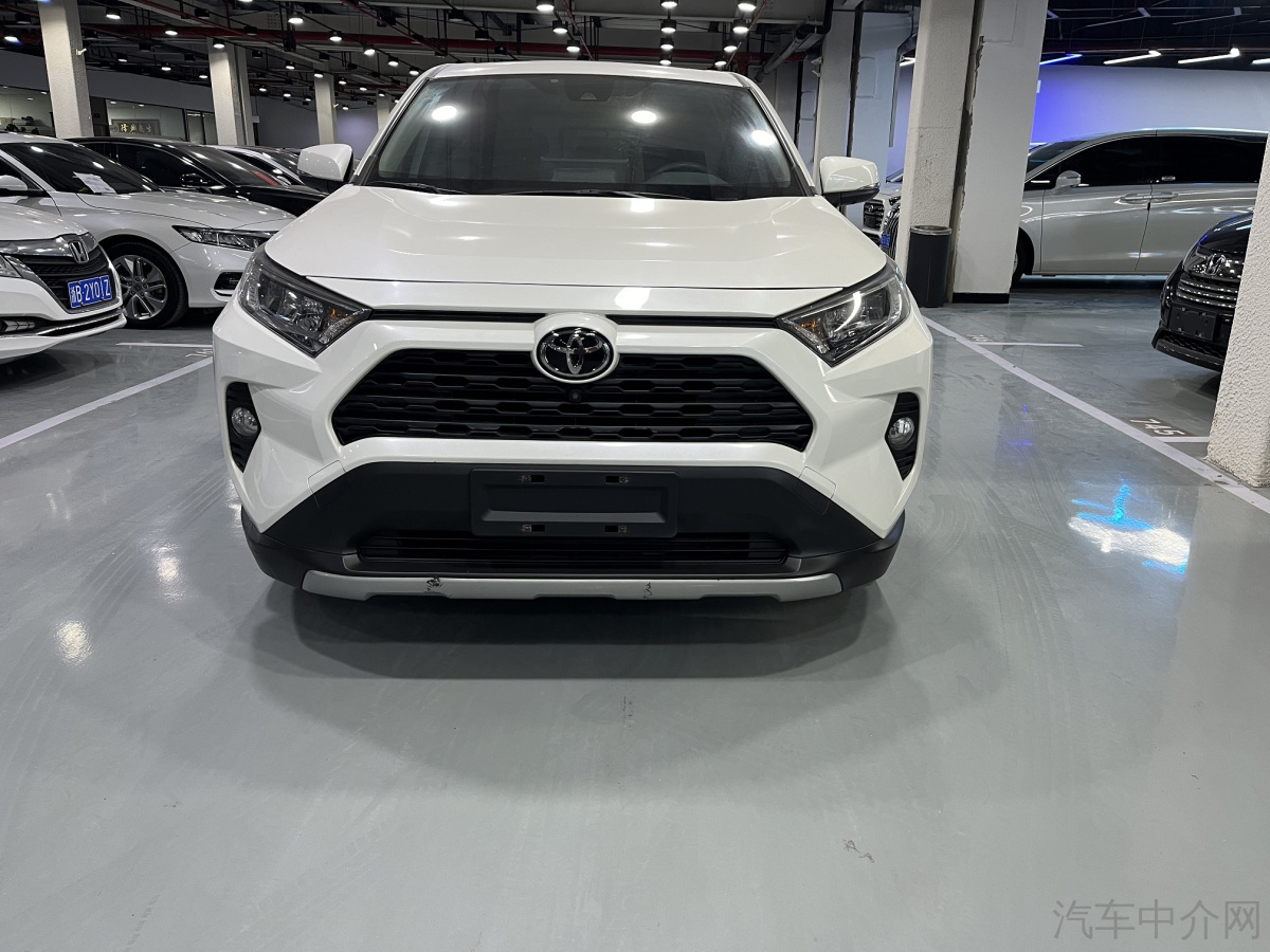 丰田RAV4 2020款 2.0L 自动 前驱 都市版 价格0万 