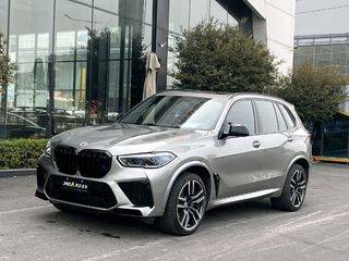 宝马X5M 