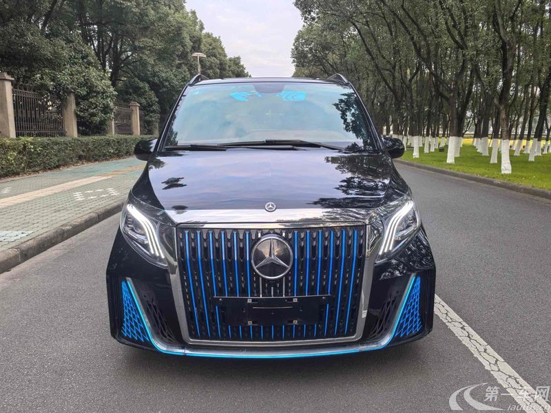 【青岛二手奔驰威霆】奔驰威霆 2018款 2.0T 自动 7座 汽油 商务版
