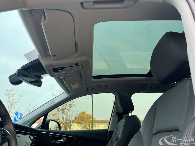 奥迪Q7 55 [进口] 2022款 3.0T 自动 运动型quattro-S-line 