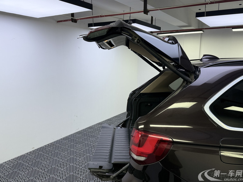 宝马X5 [进口] 2015款 3.0T 自动 四驱 柴油 美规版平行进口 