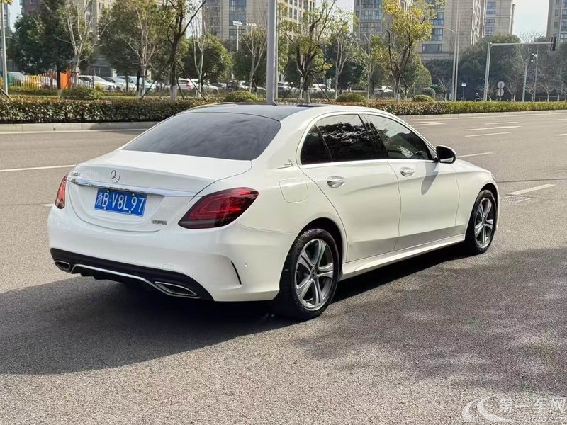 奔驰C级 C260L 2021款 1.5T 自动 运动版 (国Ⅵ) 