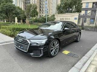 奥迪A6L 45TFSI 2.0T 自动 臻选动感型 