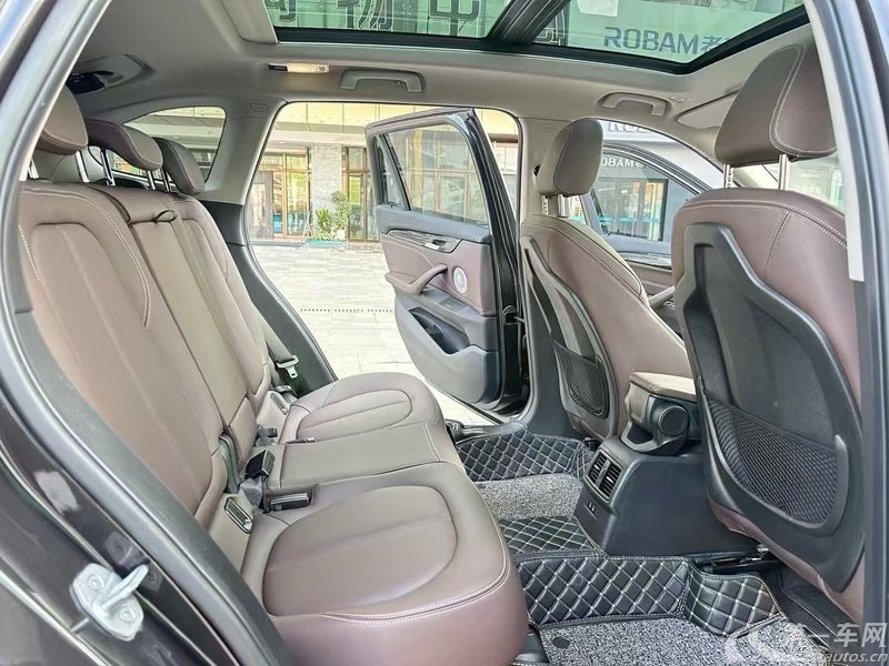 宝马X1 sDrive25Li 2023款 2.0T 自动 前驱 汽油 M运动套装 (国Ⅵ) 
